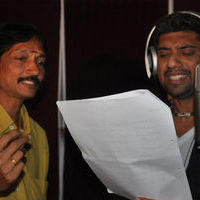 Malaysia Singer Anand sings for Oru Nadigaiyin Vakkumoolam | Picture 85887